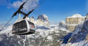 Val di fassa is by the way the only trentino valley where the ladin language is still spoken. Val Di Fassa Sabato 19 Dicembre Apre La Nuova Funivia Alba Col Dei Rossi Mondo Neve