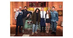 3:19 radio nova 259 813 просмотров. Burger Quiz Alain Chabat Bientot Remplace Par Alexandre Astier Purepeople