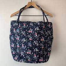 Vera Bradley Bright Tote Bag Holiday Owls Large Zip Top Bag Retired Print