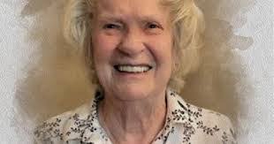 Josie Cobb's Instagram, Twitter & Facebook