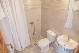 Reasons Why You Shouldn'T Flush Toilet Paper In Greece