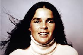 Ali MacGraw: una carrera de éxito como actriz, una vida amorosa turbulenta  y la búsqueda incansable de su verdadero yo