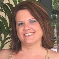 Leslie Burdette's Instagram, Twitter & Facebook