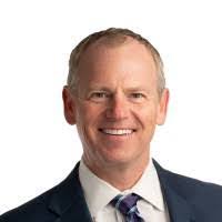 Amber Holm's Instagram, Twitter & Facebook