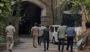 बाबा सिद्दीकी हत्याकांड: पुलिस ने दोनों आरोपियों को कोर्ट में पेश किया, मांगी  14 दिनों की रिमांड | Baba Siddiqui murder case: Police presented both the  accused in court, sought ...