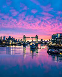 The space buns are back! 700 England In General Ideas In 2021 England Instagram London