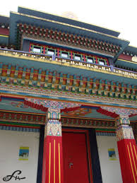 temple bouddhiste tibetain de kagyu dzong bois de vincennes paris 12e bois de vincennes vincennes temple bouddhiste