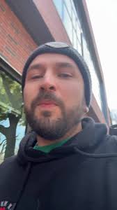 Robert Strang (@robertstrang1)