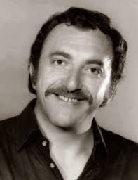 A 20 años de la muerte de Cacho Espíndola: el actor de trayectoria que fue  viral por su papel en Los Simuladores