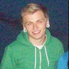 Rowan Foster (@rowanlfoster)