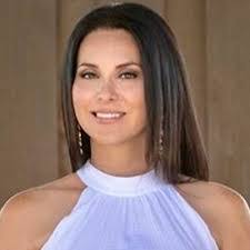 Liz Crilley's Instagram, Twitter & Facebook