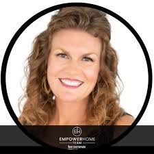 Kristen Bernard's Instagram, Twitter & Facebook