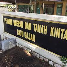 Pejabat daerah dan tanah kinta. Fotos En Pejabat Daerah Dan Tanah Kinta Batu Gajah Sala De Conferencias