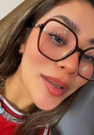 Lorena Hurtado (@lorenahurtadolaz)