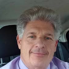 Bagger racing competition between Harley-Davidson and Indian