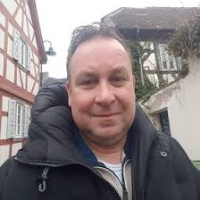 erik leon (edegges11)