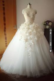 Showcasing Our Beautiful Finished Made To Order Dresses Without The Model Amazing Intricate Workmans Ball Gown Wedding Dress Ball Gowns Wedding Bridal Dresses