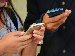 Build mystery words to stump, amuse or impress your friends, but be prepared to flex those brain muscles as you decipher the words they send back to you. Apps That Make Hanging Out With Friends A Lot More Fun Ndtv Gadgets 360