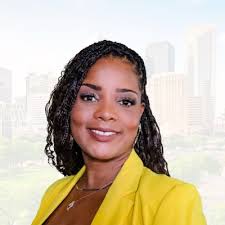 I am excited, blessed and humbled to announce I have accepted my first  reporting job with KNOE in Monroe, Louisiana!