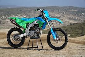 Zo is de frictie verminderd tussen de cilinder en cilinderwand, zijn de kawasaki motors europe n.v. Race Shop Build 2021 Kawasaki Kx450 Motocross Feature Stories Vital Mx
