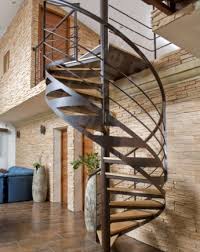 Photo Dh47 Spir Deco Caisson Escalier Helicoidal D Interieur Et Passerelle En Metal Et Bois Pour Une Dec Escalier En Colimacon Escalier Helicoidal Escalier