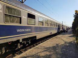 Sunt doar două şi doar de acolo vă puteţi rezerva locuri la orizontală. Cfr CÄlÄtori Va Pune Vagoane De Dormit Èi CuÈetÄ Èi La Trenuri De LungÄ DistanÈÄ Care CirculÄ Ziua Hotnews Mobile