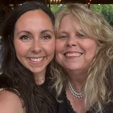 Sherry Crews's Instagram, Twitter & Facebook