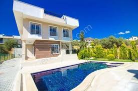 Emlakcidan Kadinlar Denizi Mahallesi Kusadasi Aydin Konumunda Emlakcidan190 M2 5 1 Krediye Uygun 0 Yeni Satilik Yazlik 600 000 Tl Home Fashion Evler Kadin
