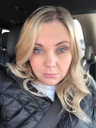 The texture of melty cheese and its appeal to cheese lovers