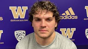 A Pre-Apple Cup Moment with Husky TE Jack Westover
