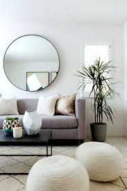 13 Present Lager Von Runder Spiegel Fur Wohnzimmer Minimalistische Wohnzimmer Wohungsdekoration Haus Deko