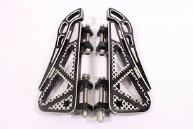 Küryakyn pairemium floorboards for driver/passenger, chrome. Foot Board Floorboards Passenger Rear 4 Harley Touring Road King Stree Talon Billets