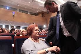 Κρίσιμες ώρες, σοβαρό πρόβλημα υγείας, εσπευσμένα στο νοσοκομείο. Eydia8eth Kai Kompsh H Marietta Giannakoy Sthn Prwth Ths Dhmosia Emfanish Meta Thn Sobarh Peripeteia Ths Ygeias Ths Eirinika Gr