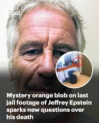 Forensic experts are questioning the account of his final night. Read more:  https://trib.al/jIySxHO