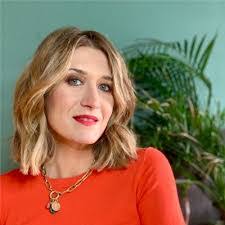 Heidi Villiger's Instagram, Twitter & Facebook