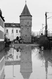 Derzeit sind beide fähren in betrieb! Fotos Hochwasser