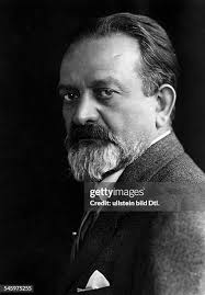 104 Emil 1870 Photos & High Res Pictures