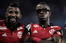 El oscar para este año será para los bucaram con sus shows mediáticos @emelec21ec. Madrid Starlet Vinicius Junior Celebrates Brace Bizarrely Besoccer