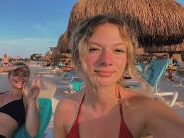 thanksgiving turkey ❌ bottomless mojitos ✔️