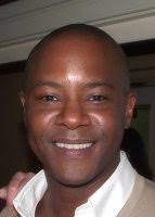 A list of who mustard viz is following