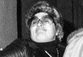 Funerale in chiesa per Anna Moccia, la vedova nera della camorra di Afragola