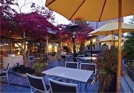 The cactus club cafe at park royal is one of the better ones in the restaurant chain. Park Royal Mall Restaurant Cactus Club Cafe West Vancouver
