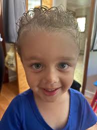 I had the worst experience at Gonzales hair salon here in manor! The lady  by the name of Mary was so rude and she had the audacity to deny service  for my