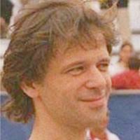 90+ perfiles de «Guillermo Roberto»