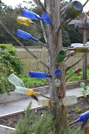 Bottle Tree At Brookgreen Garden Bottle Tree Bottle Trees Yard Art