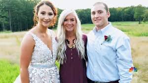 21 hours ago · meet carissa moore husband luke untermann luke untermann is widely known as the husband of the olympian surfer carissa moore. Bride Calls Off Wedding Gives Her Wedding Venue To Complete Stranger