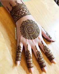 This design is one of my favorite and it can also go with both ethnic attires as. Beautiful Stylish Girls Round Mehndi Design Collection Pakistan Indian Fashion à¤­ à¤°à¤¤ à¤® Latest Mehndi Designs Round Mehndi Design Mehndi Designs For Fingers