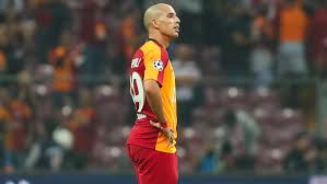 1.77 m (5 ft 10 in) playing position(s): Superlig Turque Sofiane Feghouli Peut Enfin Souffler