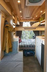 Vanlife Mtl Synonyme De Glamping Van Home Van Conversion Interior Van Life