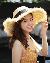 Discover images and videos about kim jisoo from all over the world on we heart it. Jisso Black Pink Member Wiki Profile Biography Age Career Boyfriend Net Worth Family Facts Starsgab